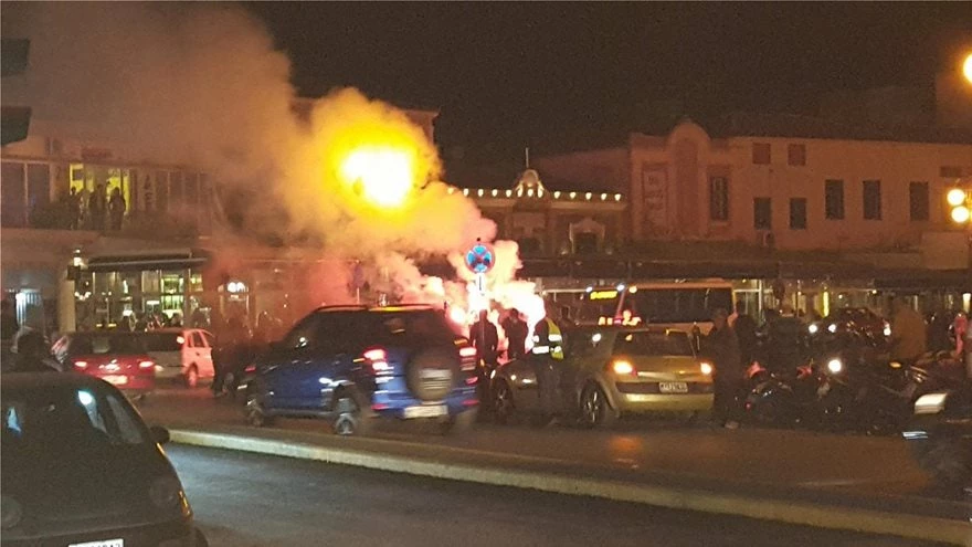 Ολονύχτιο θρίλερ στη Μυτιλήνη: Οι μετανάστες εξεγέρθηκαν και οι κάτοικοι πήραν το νόμο στα χέρια τους – Σοβαρά επεισόδια με 35 τραυματίες